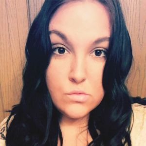 Meet your Posher, Alissa